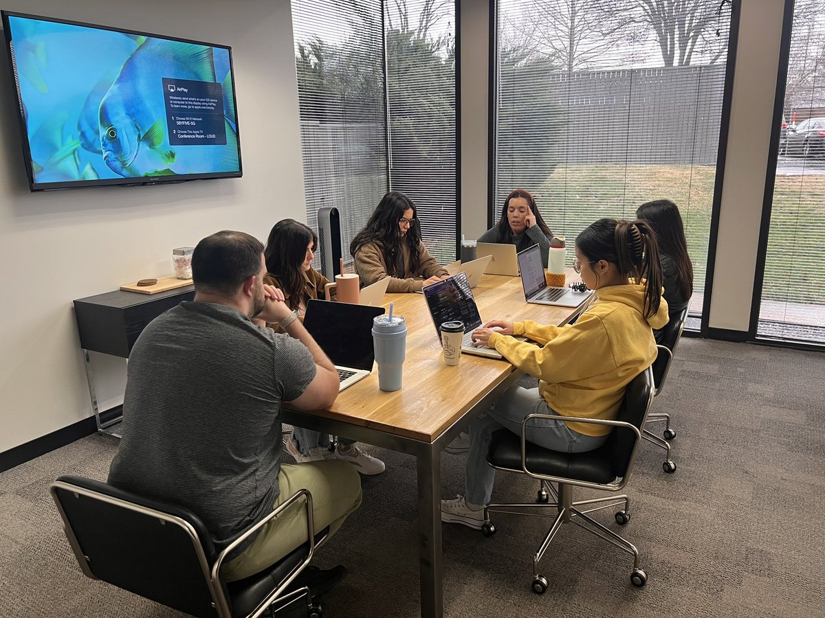 5ByFiveCreative's tweet image. The brain power room. 🧠

#marketing #marketingagency #agencylife #digitalmarketing