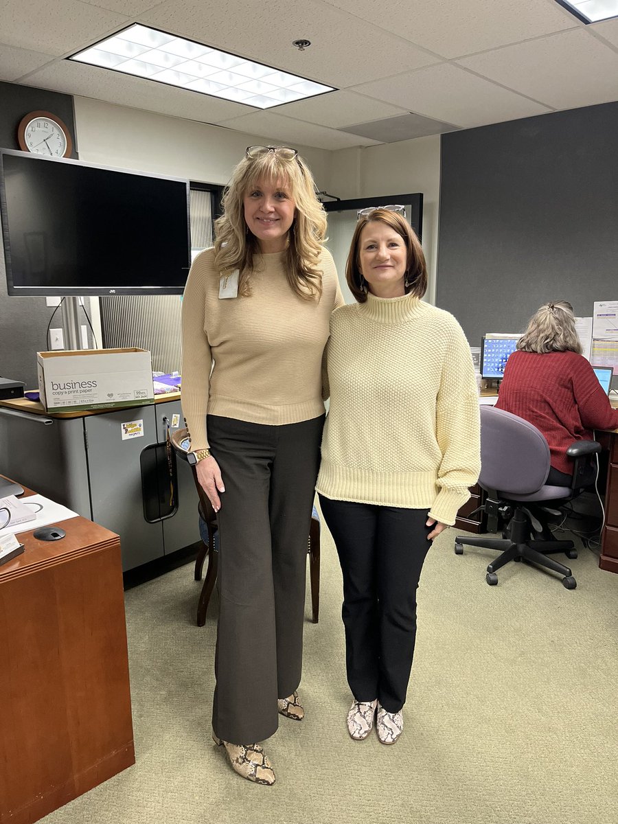 Twinning today! Great minds think alike! #WeAreLufkin