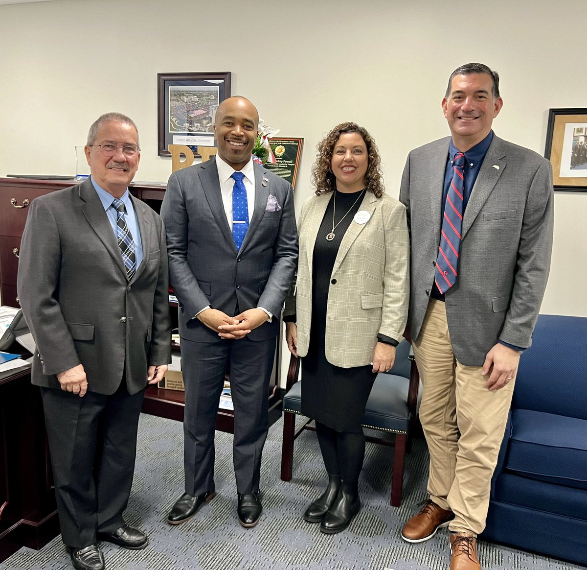 Jennifer Sullivan tweet media