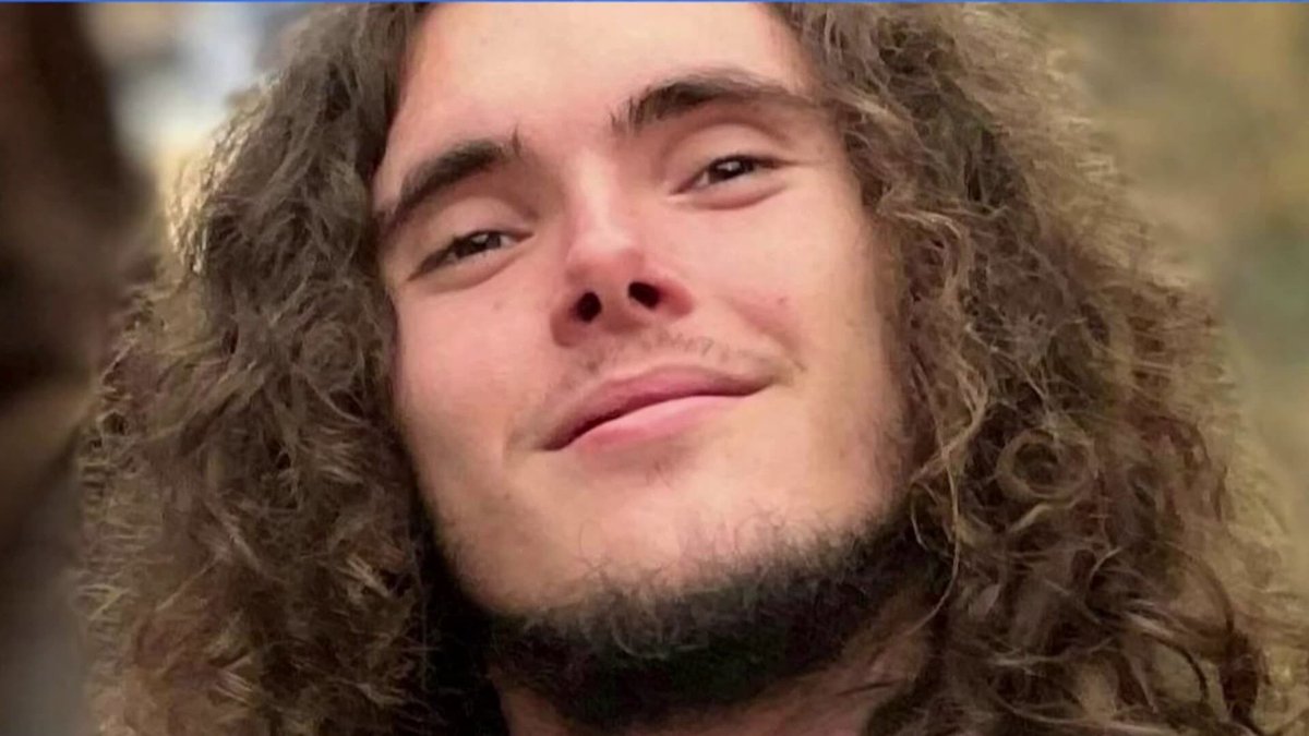 🔴 ALERTE INFO
Sébastien Raoult, le hackeur français jugé aux États-Unis, condamné à trois ans de prison
l.bfmtv.com/Y0TY