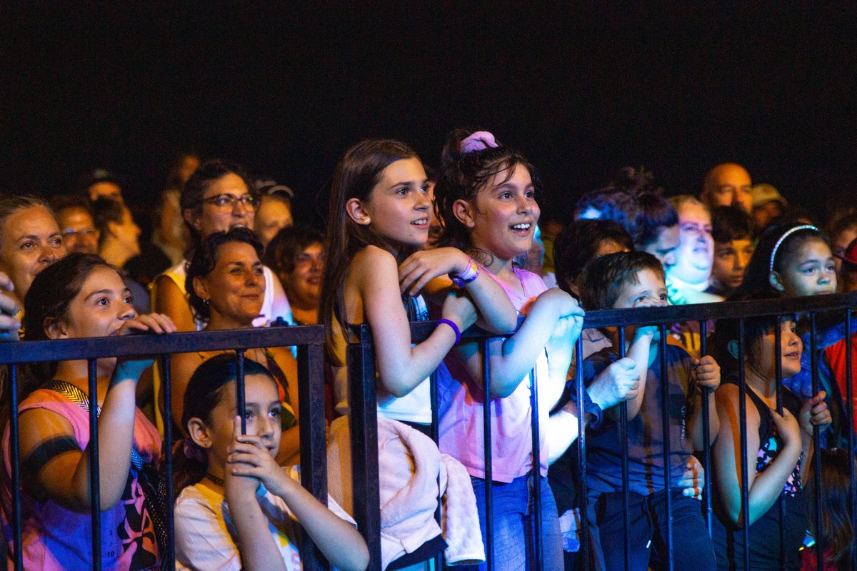 LATASONICA's tweet photo. Explotó💥el Ruperto Fest en #ParquedelPlata 🐸🤟🏼🥁!!!

Disfrute total con las infancias y sus familias.
¡¡¡Nos encantó!!!🎶

📷Fotos: Viviana Bordoli https://t.co/4FWHIcEY2y