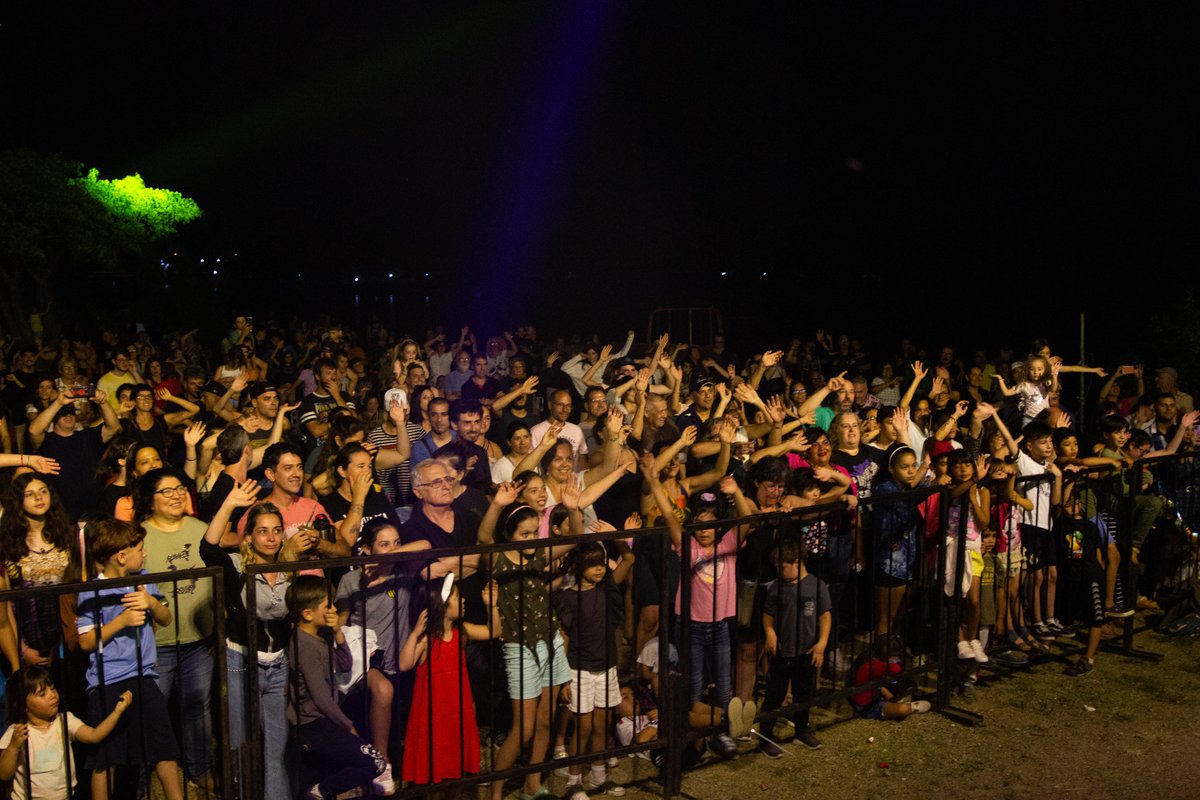 LATASONICA's tweet photo. Explotó💥el Ruperto Fest en #ParquedelPlata 🐸🤟🏼🥁!!!

Disfrute total con las infancias y sus familias.
¡¡¡Nos encantó!!!🎶

📷Fotos: Viviana Bordoli https://t.co/4FWHIcEY2y