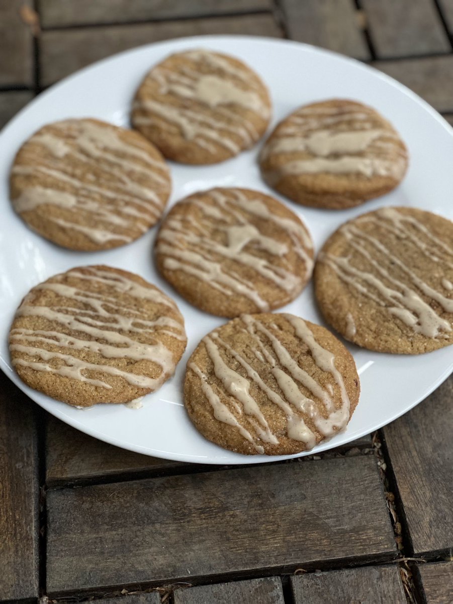 curiouslyjade's tweet photo. @taylornation13 Anything as long as it comes with a chai cookie because #bakersgonnabake https://t.co/NztJgFEOtj