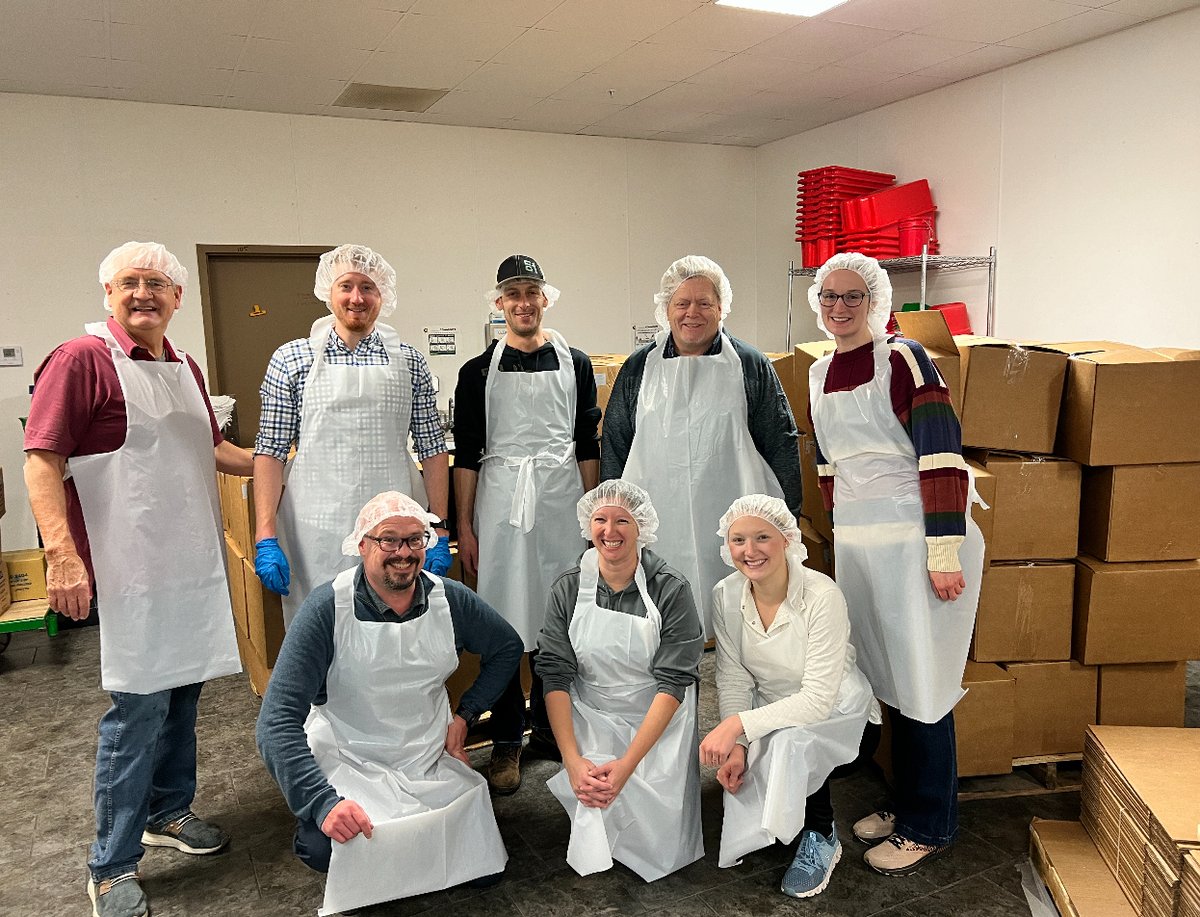 SEHinc's tweet photo. Our team nailed it with a chili cook-off for charity! Great chili, even better cause. #TeamDenver #CharityEvent https://t.co/EJ6baMw2D6