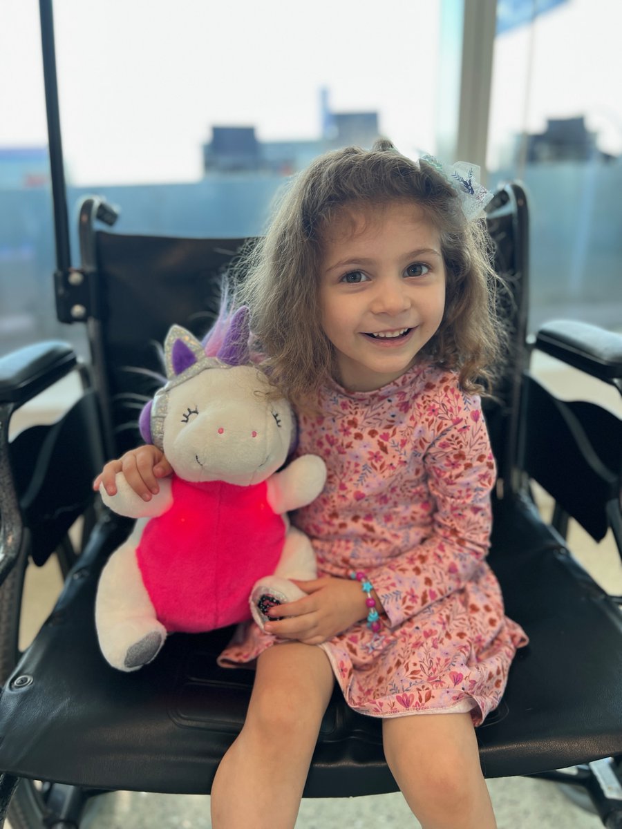 HeartGiftNews's tweet photo. Adorable! 4-year-old Naz from Syria zips around the hospital after her HeartGift surgery with her steadfast unicorn buddy. Giddy up! 🦄❤️🎁

#CHD #CHDkids #tinytickers #heartgift #savinglives #nonprofit #zipperclub #childrenshospital #savingkids #pediatrics #heartsurgery #syria https://t.co/yPgMvZwV1Z