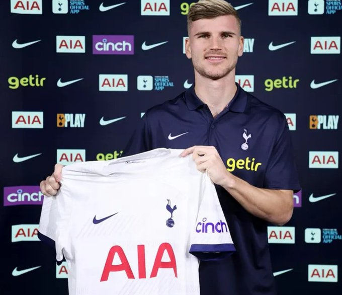 GDbt3r-WEAAaDPw?format=jpg&name=small