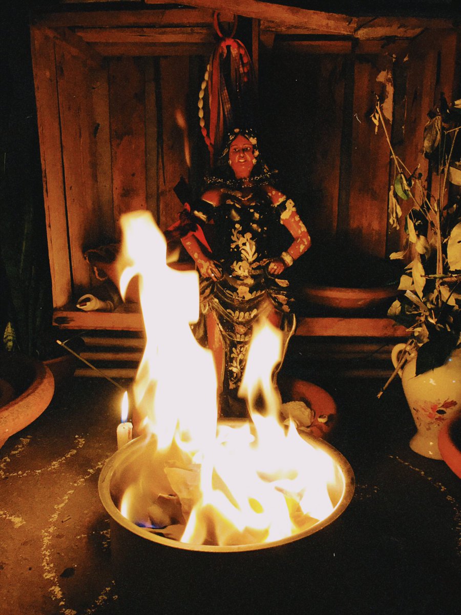 Que Exu me proteja daquilo que não posso ver!