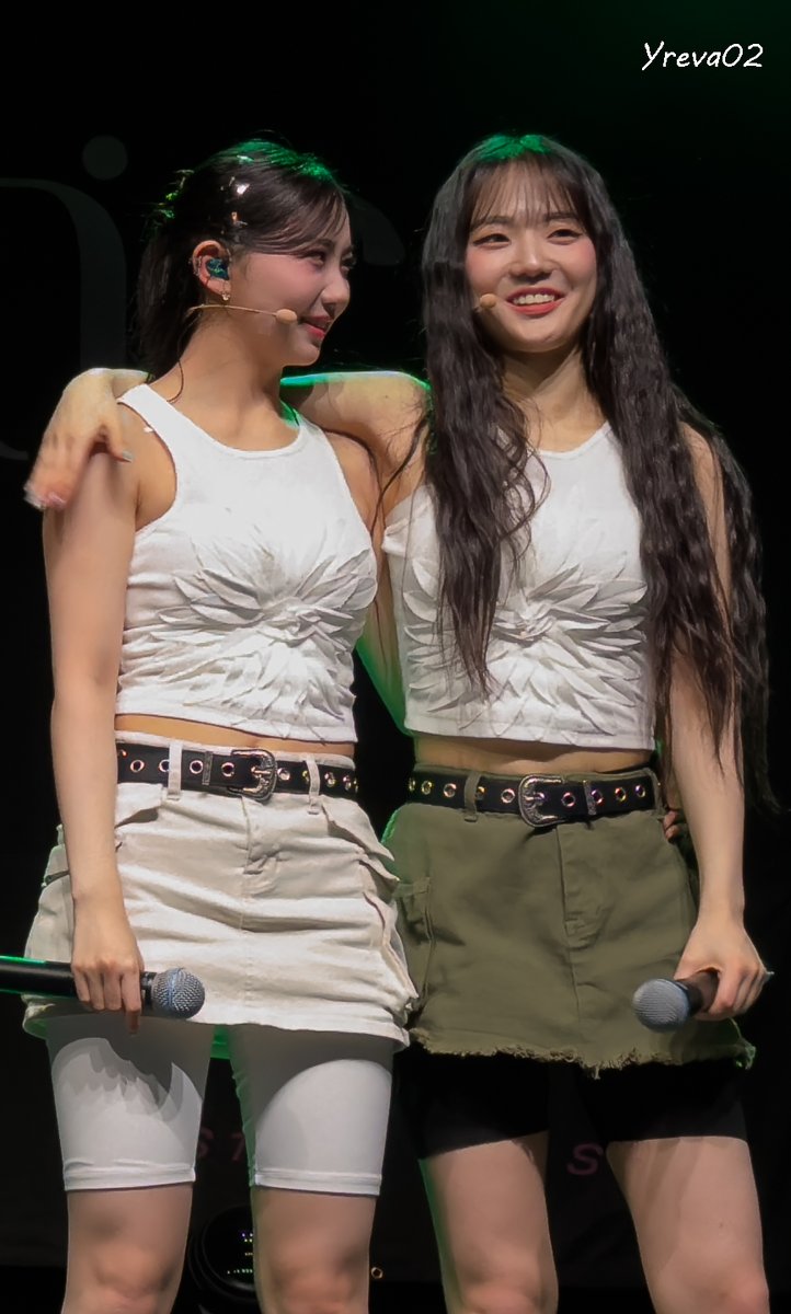 yreva02's tweet photo. Akron 231005 Seoyeon 서연 | Kaede 카에데

#tripleS #트리플에스 #LOVElution #러블루션 #tripleS1stWorldTour #AuthenticUS #tripleSakron
#Seoyeon #서연 #Kaede  #카에데 https://t.co/xNftG0GVAJ