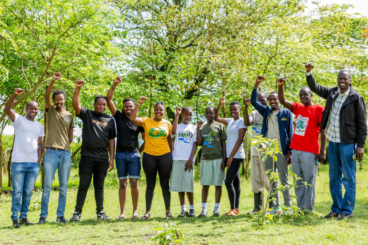 KalukiPaul's tweet image. Telling our community stories,
Restoring our landscapes,
Owning our narratives,

We are on a journey to deliver Farmer-Managed Natural Regeneration #FMNR, learning with communities and letting the magical underground forest thrive.
There's power in protecting  indigenous trees 🌳