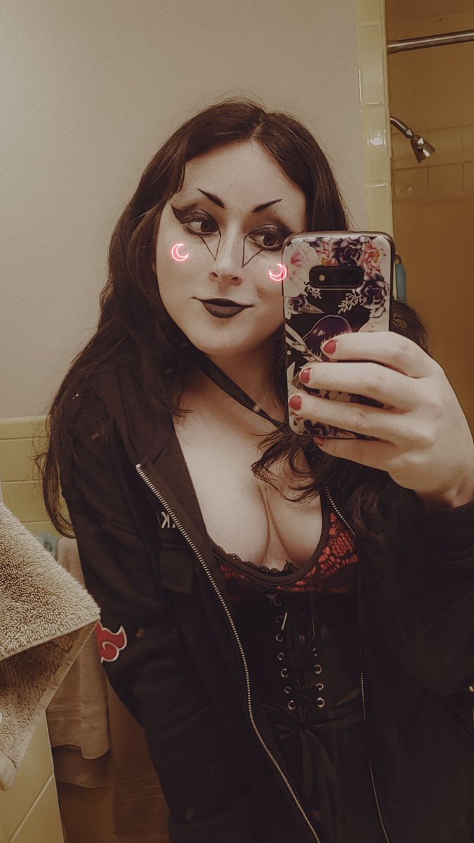 trans_marceline's tweet photo. Love my Akatsuki sweatshirt https://t.co/3kCrOPiPdI