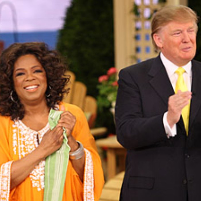 Scarface0909's tweet photo. @Libro_negro_ Creo que no hace falta que aparezca en ninguna lista para saber qué tipo de persona es Oprah... ¿Te parece significativo que solo con Trump mantenga la distancia?… ¡No hay más preguntas, señoría!!! 👩‍⚖️🫵🎯🚔 https://t.co/bwMdCAC4HU