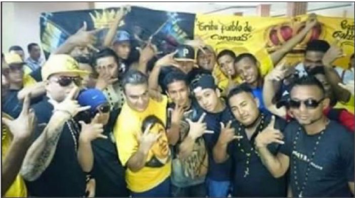 Polificcion tweet picture