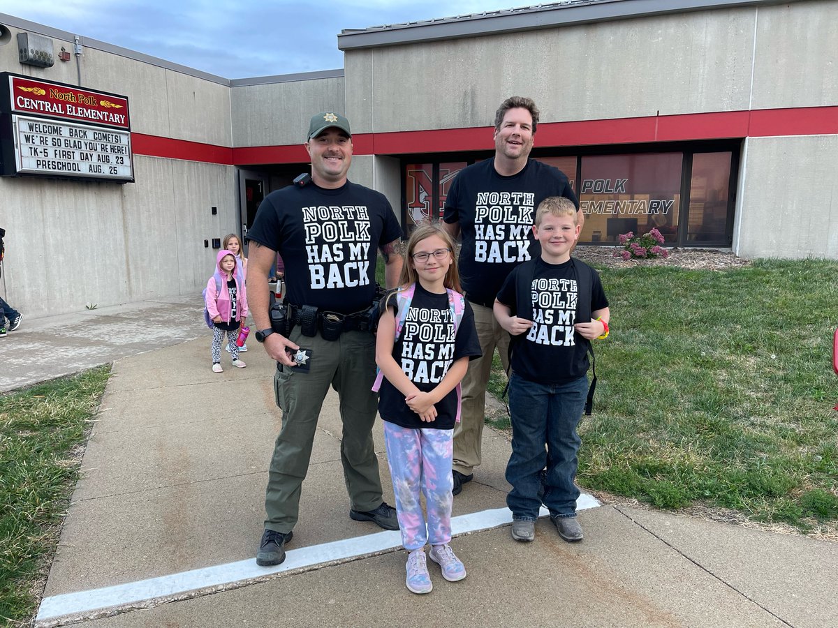 NorthPolkCSD's tweet photo. One of the best in the business!
Today, on National Law Enforcement Appreciation Day, we celebrate Deputy Lovell, our outstanding School Resource Officer! Thank you, Deputy Lovell, for your dedication and service to keeping our students! π
#ProudToBeNP https://t.co/cpinxrNHXc
