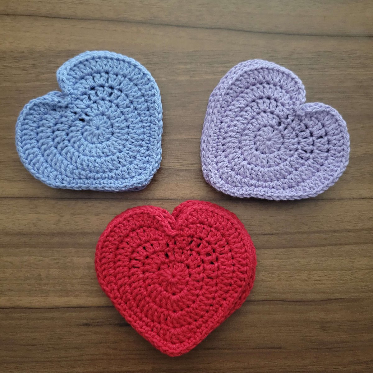 YuukosWorkshop's tweet photo. Heart Coasters for Valentine's Day! ❤️

#crochet #coasters #crochetcoaster #heart #heartcoasters #valentineday #valentines  #cottonyarn  #craft #handmadewithlove

https://t.co/tmuOAfDhfG https://t.co/dZJ19SqxwQ