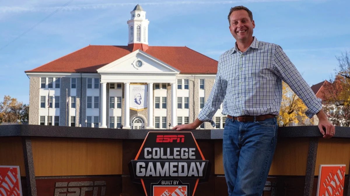 WWE Executive sets the record straight on the roles of Vince McMahon and  Triple H, image size:1200x675