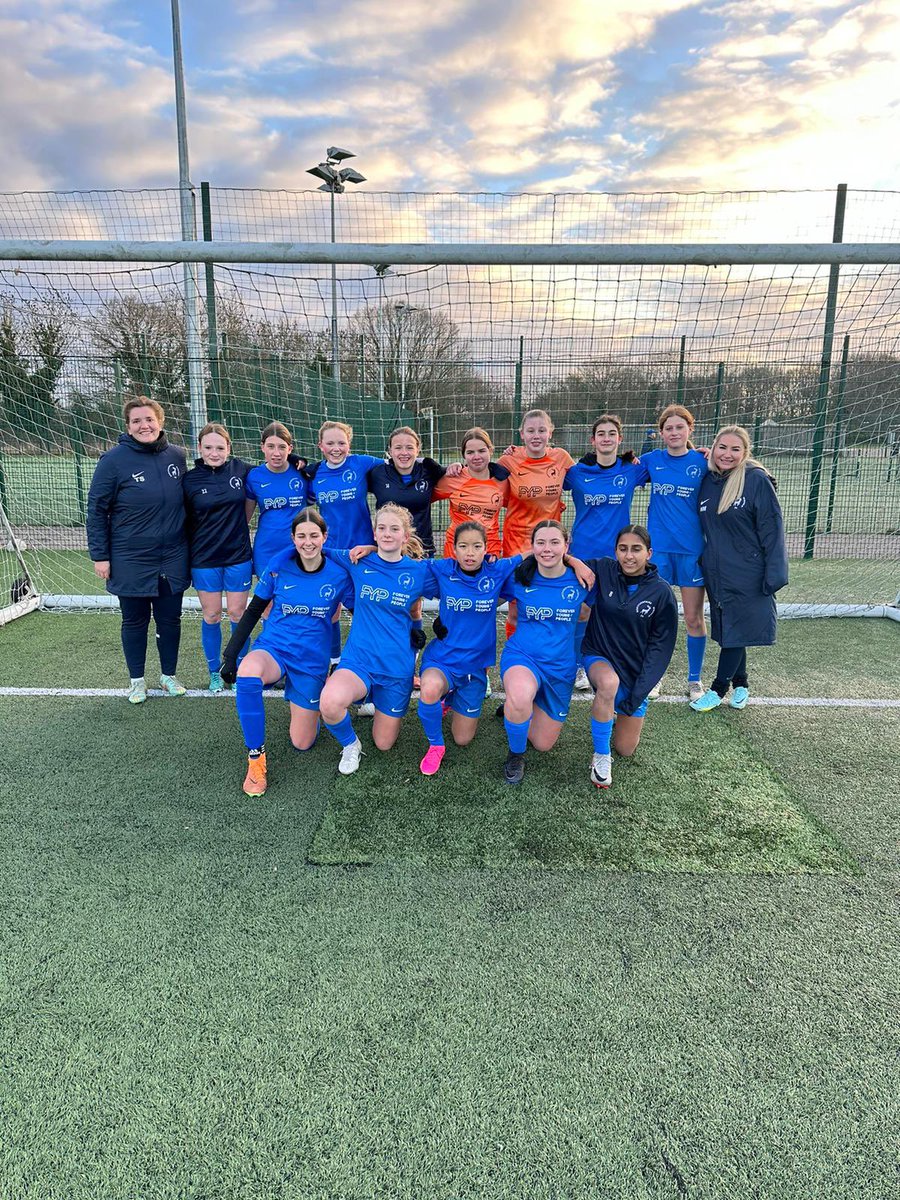 ⚽️U14 GIRLS🏆

An outstanding 7-1 win vs <a href="/BerksSchoolsFA/">Berkshire Schools FA</a> for our girls on Sunday who march into the National cup semi-finals 👏🏻

⚽️Goals from: Freya x2, Poppy, Mia, Izzy, Liv &amp; Jess

<a href="/SchoolsFootball/">English Schools' Football Association</a>