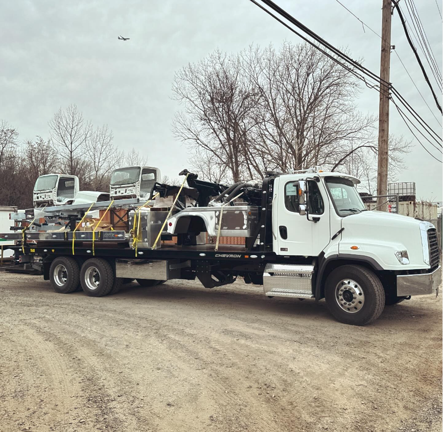 Wakey, Wakey! Morning moves Jimmy Powers' style!
#builtbyjimpowers #elizabethtruckcenter #millerindustries #therealdeal