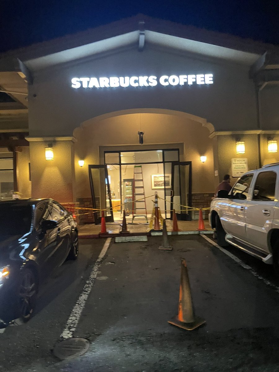 jcb10's tweet photo. Car ran through front door of Starbucks. https://t.co/IqJ70wRgoB