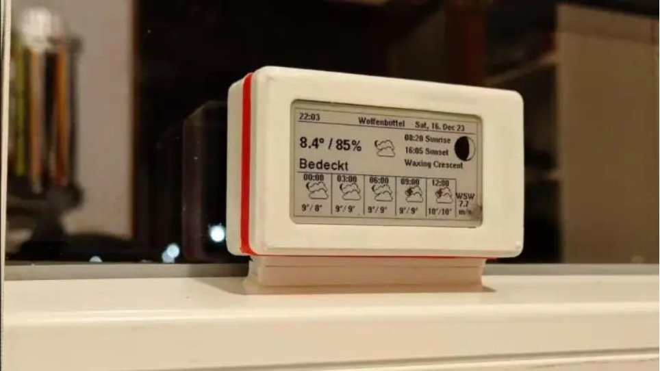 QuadrantLab's tweet photo. Global ePaper Industry Weekly Bulletin #18|Lenovo Think Box X Unveiled at CES 2024 with Prism Color-changing ePaper
🌐 https://t.co/zxgOtsqvli
📩 inquiry_en@epaperia.com
https://t.co/tkEn1wWbFI
#eink #prism3 #epaperdisplay #EPIA #coloreink #lenovo #CES2024 #papercast #EPD https://t.co/dojiVTh958