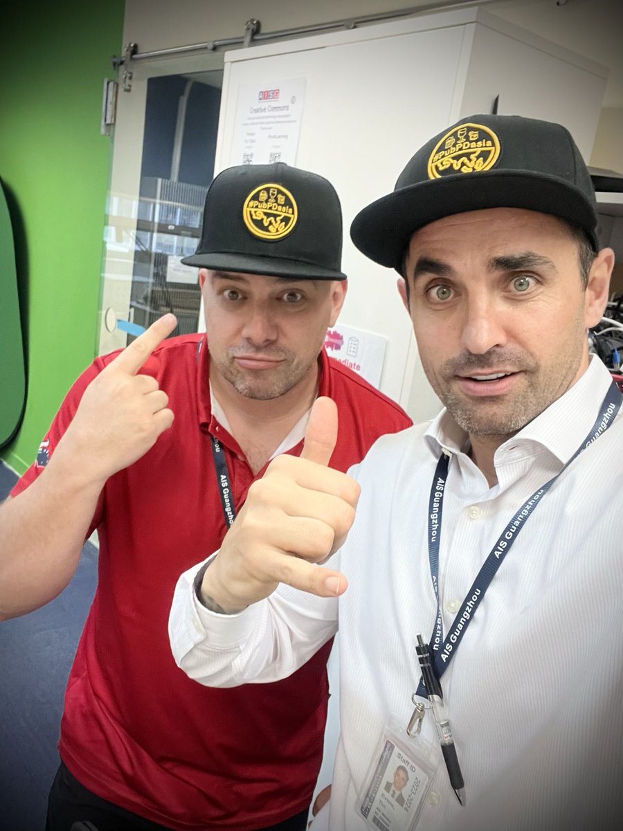 Some fresh new #PubPDasia hats! Thank you @hktans for the gift!  @PhuHua swag looking good! #PubPD #aisgz
