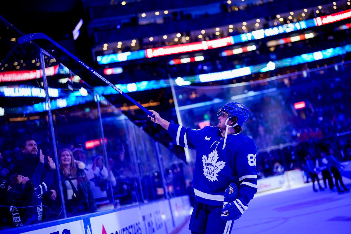Stargazing 💫

⭐️ #NHLAllStarVote Mitch Marner ⭐️
⭐️ #NHLAllStarVote William Nylander ⭐️