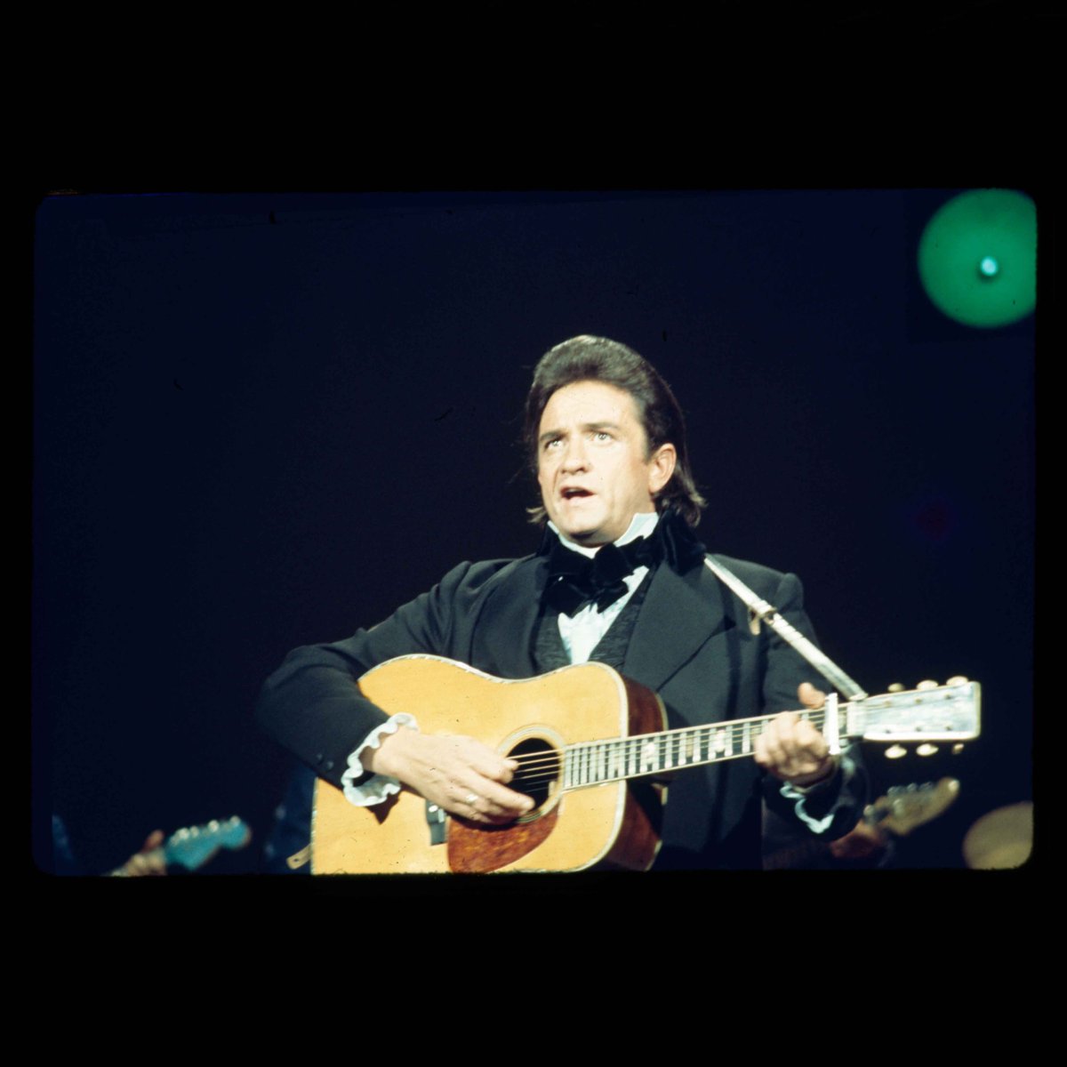 Cascade1935's tweet photo. Get ready for a night of legendary tunes and untold stories as 'The Official Concert Experience' brings Johnny Cash center stage. Buy your tickets TODAY at https://t.co/8YzGsay3nP or at the Box Office. 🎶🔥 #johnnycashlive #reddingca #downtownredding #historictheatre https://t.co/4NFR7xAcUW
