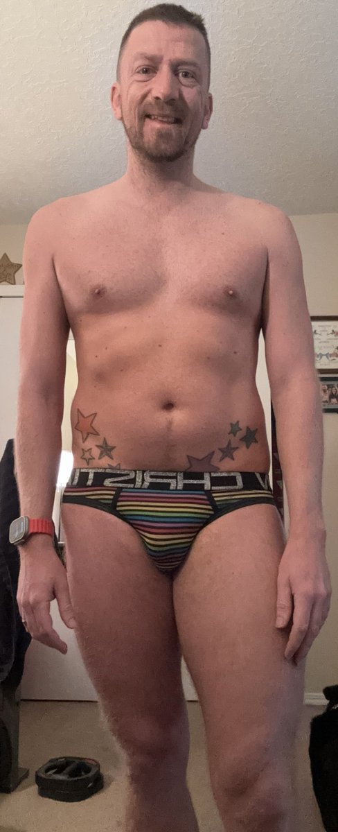 MJC_505's tweet photo. Day 9 and feeling fine! #gay #gaynm #gay505 @andrewchristian https://t.co/7Ubg9UDSIP