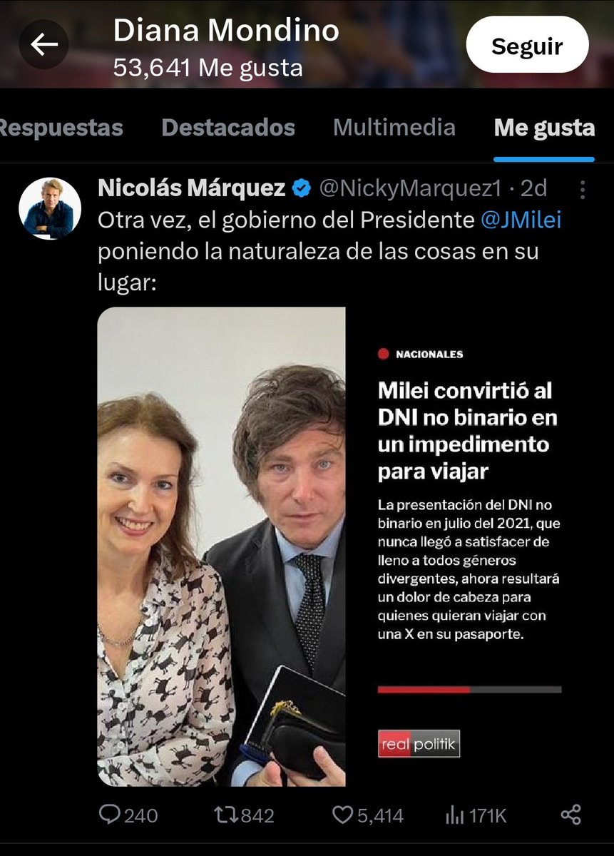LaPanteraAugust's tweet photo. La vieja reputa festejando desde cancillería impedirle el movimiento a argentinos por su género, algo administrativamente mínimo, demostrando que aparte de mala persona es la peor canciller de nuestra historia por afano https://t.co/8BoGTCE7Ou