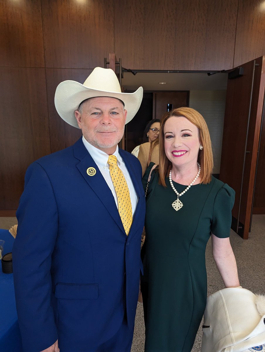 kklemoine's tweet photo. Congratulations to St. Bernard Parish President Pomes and all of the newly elected officials who were sworn in today as part of the St. Bernard Innaguration. We look forward to your continued partnership and collaboration! #thinkstbernard #pelicanpartners https://t.co/rtNC3Cljor