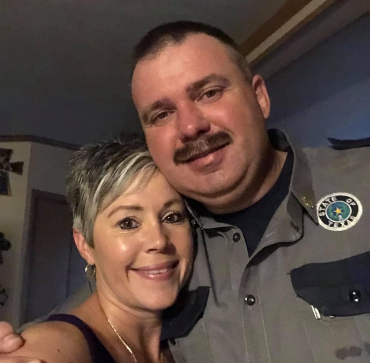 Queen_Motley's tweet photo. We demand Justice. Here's Lieutenant Kent Glassel and the Asst.Warden Joey Burleyson.. BOTH are responsible for sending a 5 man Team in a dark cell that ended with my son being killed. They are at the Regional Director  Daniel Dickerson office 936-437-1770
#Justice4JovianMotley https://t.co/uVY9icoGD9