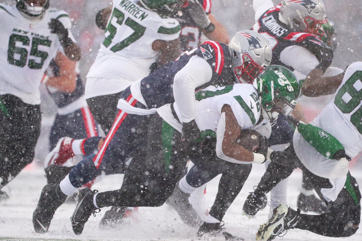 caramooneya's tweet photo. Football weather https://t.co/kLOoAffAqn