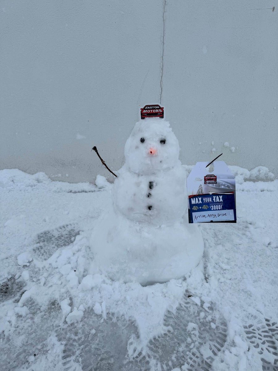 EastonMotorsWI's tweet photo. Who needs a snow day when you have us!? 🌨️❄️ We're open and ready to help you out, no matter how much snow is piling up!  Come visit us now! Monday-Friday 9AM - 6PM, Saturdays 9AM - 4PM ⛄ https://t.co/wixIiRsnA5