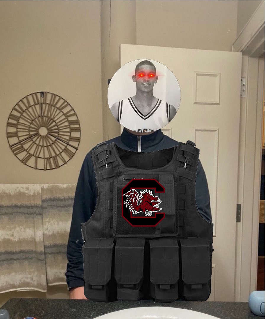 gococks69's tweet photo. We’re bring Q-zips to a gun fight tonight. Make sure you put on that extra layer.
Cocks +11.5
Cocks ML
Meechie Johnson over 15.5 pts
Meechie Johnson over 22.5 pts+asst+reb
(I didn’t place any bets)
#FightingQZips #QZipNation https://t.co/IIbx4BBjcM