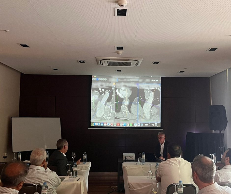 cookvascular's tweet photo. Check out this pic from a #CookVista course "Aorta Complex Cases Discussion" in Buenos Aires, Argentina 🇦🇷 20 physicians from Argentina &amp; Uruguay attended. The course was conducted by Dr Mariano Ferreira &amp; Dr Juan Varela from Colombia. We love collaborating with these experts! https://t.co/tM3RQLF6FQ