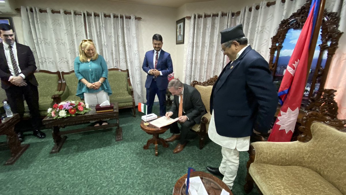The Cathaoirleach (Rt. Hon. Chairman of the Seanad Éireann, the Upper House of Ireland) official Nepal visit : Meeting with the Rt Hon Speaker Mr. Dev Raj Ghimire.