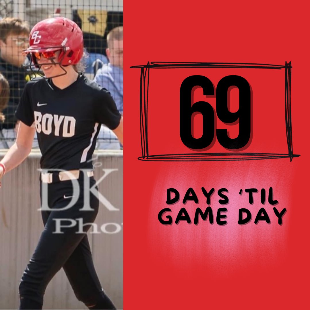 boydcosb's tweet photo. 69 days.

Senior, Elise Sparks, always brings the energy we need.
We hope your senior year isn’t “mid”, bro! https://t.co/SMUTPlMrpf
