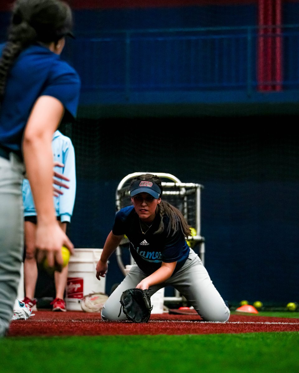 UIC Softball 🔥🥎 tweet media