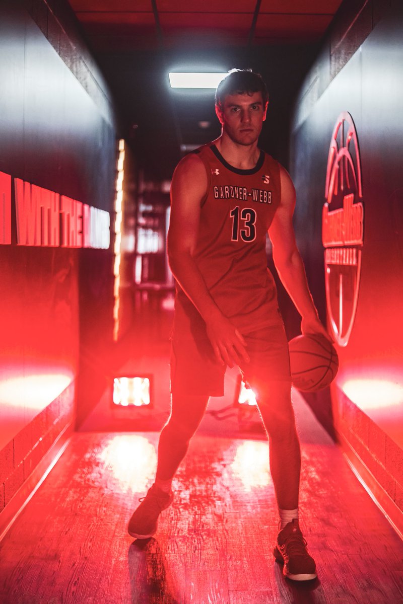 GWU_MBK's tweet photo. 🟥We’ll see you all around this time tomorrow. So, be 𝐄𝐀𝐑𝐋𝐘, be 𝐋𝐎𝐔𝐃,  and wear 𝐑𝐄𝐃 ❗️🟥

#PackPorter |#SkoDawgs🦴 https://t.co/KzP53LmYaH