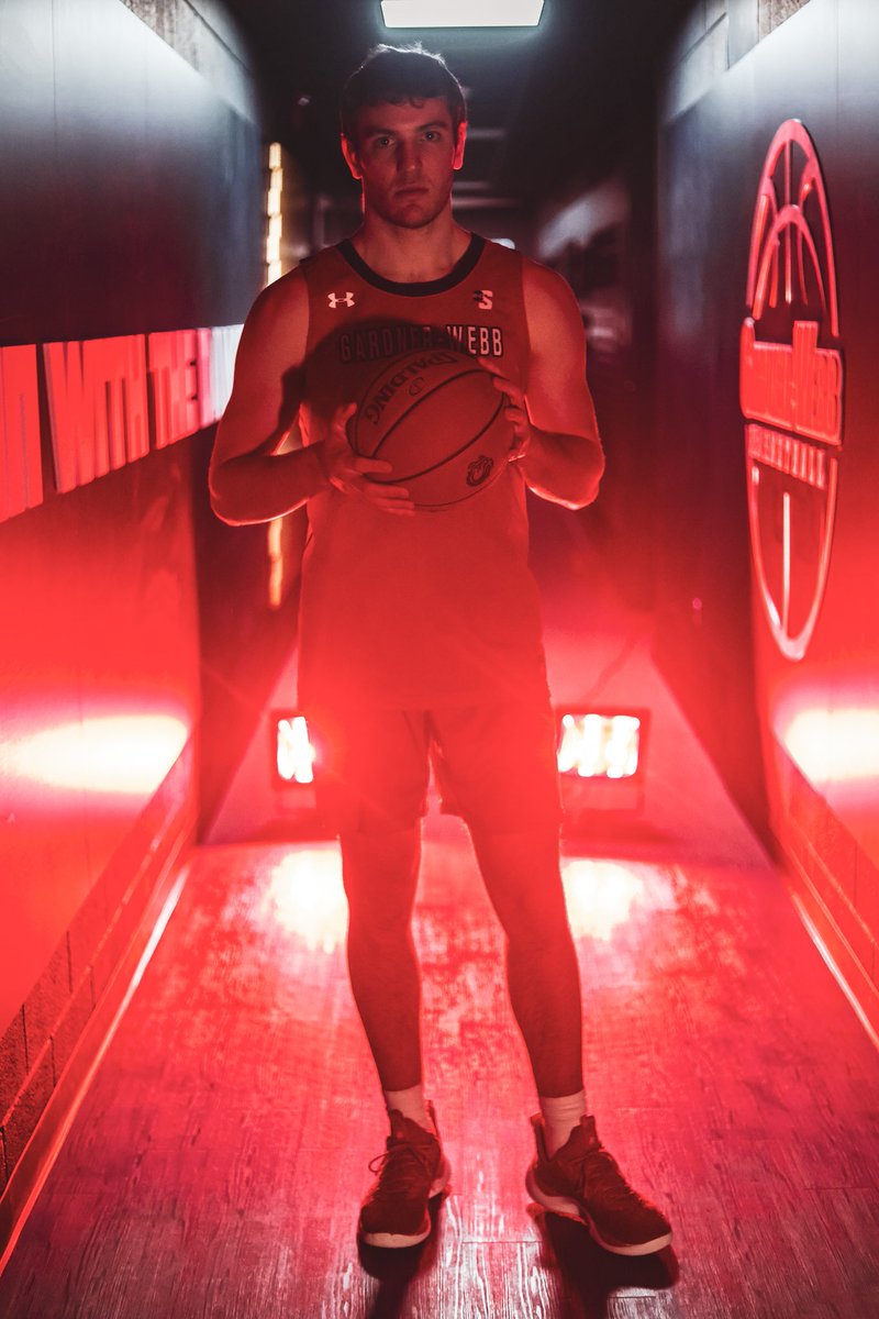 GWU_MBK's tweet photo. 🟥We’ll see you all around this time tomorrow. So, be 𝐄𝐀𝐑𝐋𝐘, be 𝐋𝐎𝐔𝐃,  and wear 𝐑𝐄𝐃 ❗️🟥

#PackPorter |#SkoDawgs🦴 https://t.co/KzP53LmYaH