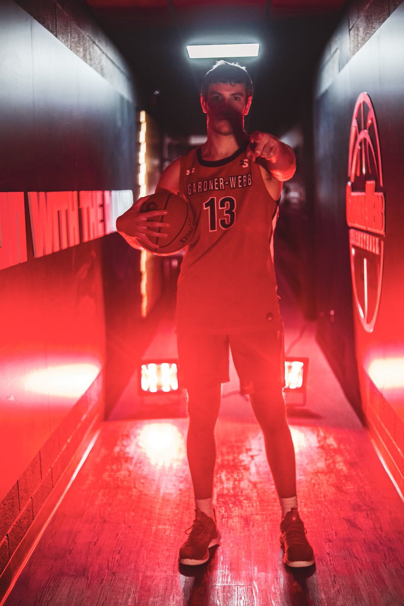 GWU_MBK's tweet photo. 🟥We’ll see you all around this time tomorrow. So, be 𝐄𝐀𝐑𝐋𝐘, be 𝐋𝐎𝐔𝐃,  and wear 𝐑𝐄𝐃 ❗️🟥

#PackPorter |#SkoDawgs🦴 https://t.co/KzP53LmYaH