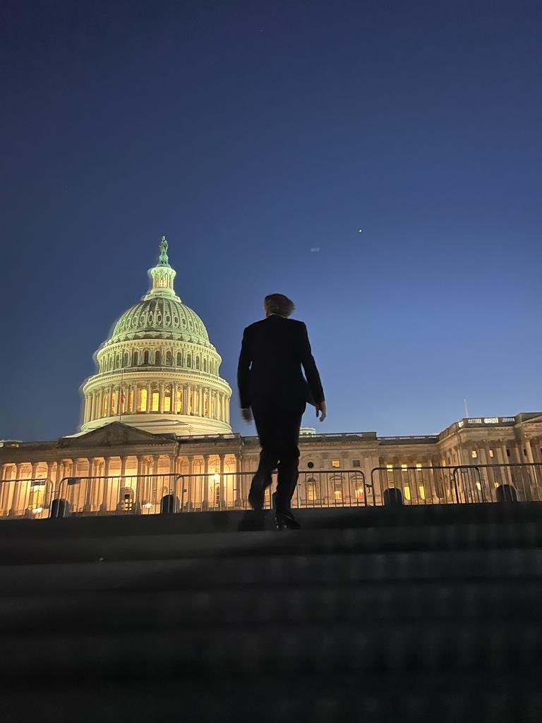 BHL's tweet image. Just arrived in DC. Capitol Hill tomorrow evening. Special screening, for the Congress, of my film, Glory To The Heroes. Shot on the frontline, it shows brave women and men fighting, not only for #Ukraine, but for our freedom. I hope it will be convincing. #ArmUkraineNow