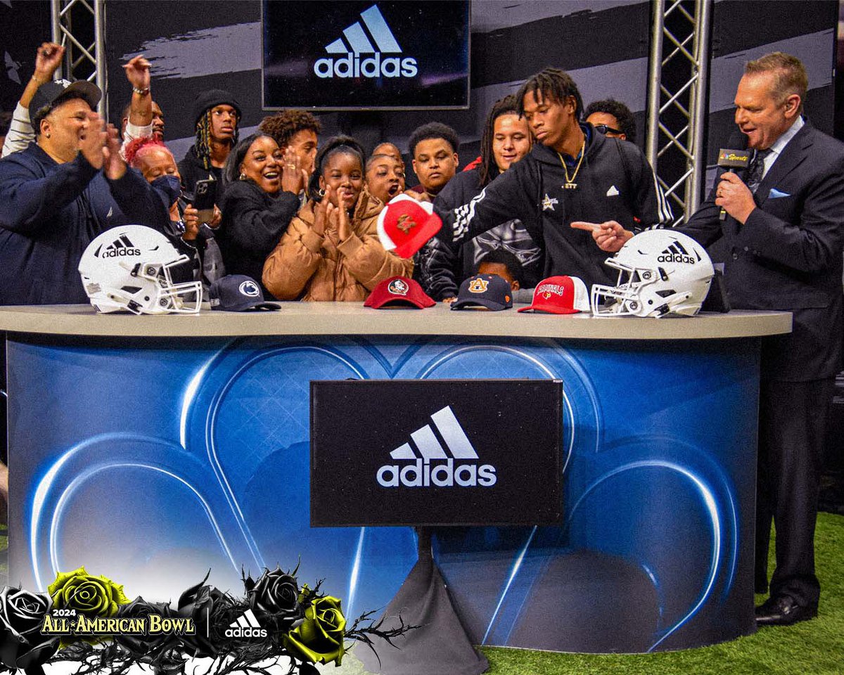 AABonNBC's tweet image. The Best Is Ahead 🐢 

#TBIA

#AABCO2ON4TION 👑🌹🏈

#AllAmericanBowl 🇺🇸 @adidasFballUS