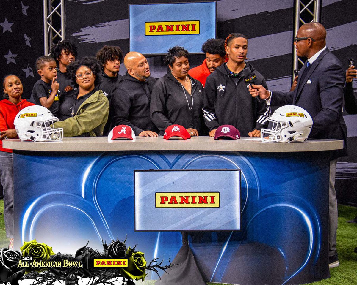 AABonNBC's tweet image. Declaration Heard Around the Country 

#GoBucks 🌰

#AABCO2ON4TION 👑🌹🏈

#AllAmericanBowl 🇺🇸 @PaniniAmerica