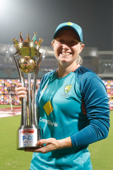  📹 Credits: Twitter/cricketcomau