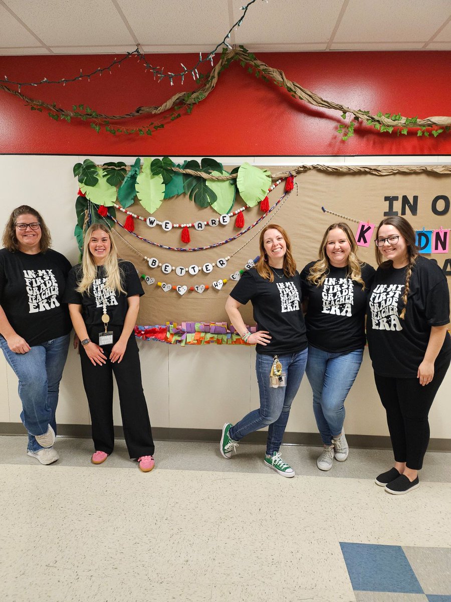 We are in our first grade era and better together! Looking forward to en exciting semester @EthridgeES @TWUTeacherEd @UNT_COE #OneLISD #BetheOne