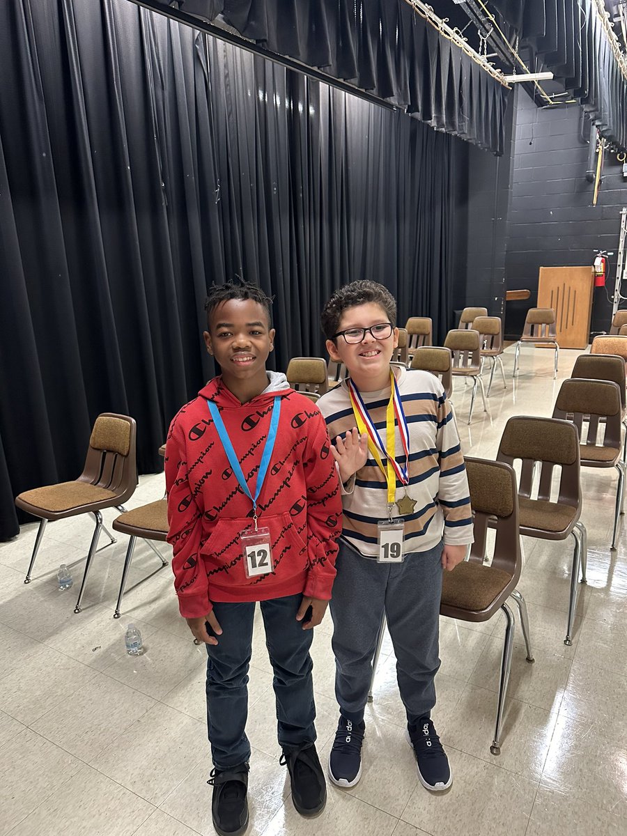 HumbleISD_OE's tweet photo. Super proud of all our Spelling Bee contestants! Way to go to our winner Paolo and runner up Kolby!! Making Oaks proud! https://t.co/RmOBSisMm5