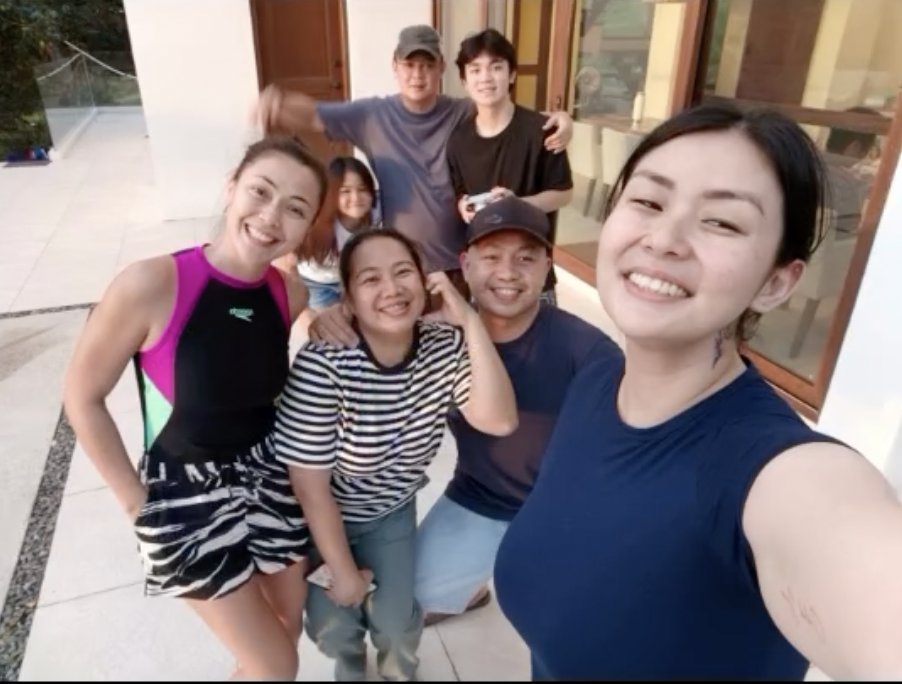‘PERFECTLY IMPERFECT FAMILY’ 💕 LOOK: This is how actress Iwa Moto describes her family as she goes on a vacation with her partner, Pampi Lacson, and the latter’s ex-wife, Jodi Sta. Maria and their son Thirdy. “Family is family. Kalma lang kami lagi. Masaya lang dapat. We were…