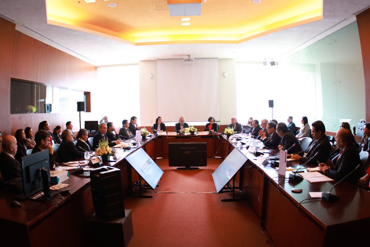 feller_jennifer's tweet photo. Medio Oriente es una zona estratégica donde 🇲🇽 cuenta con 9 Representaciones. En la #REC2024 acordamos con nuestros Embajadores  seguir promoviendo oportunidades con nuestros socios en la región y no escatimar esfuerzos para la solución de dos Estados en Palestina e Israel. https://t.co/bxb7pVF0xV