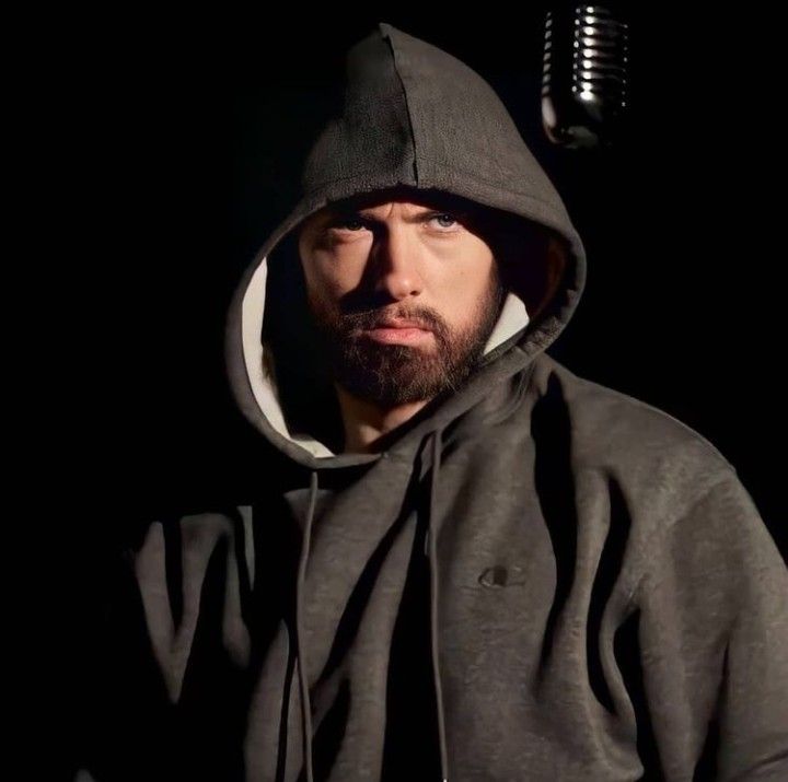 fmrremix's tweet photo. new remix tomorrow https://t.co/r0MuLkdrc1