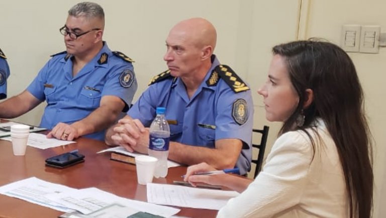 Desde el <a href="/MinSegMendoza/">Ministerio de Seguridad y Justicia de Mendoza</a> estamos articulando estrategias con las distritales. La iniciativa responde a la nueva impronta de gestión donde buscamos una coordinación estrecha con los municipios para dar una respuesta efectiva a necesidades locales.

Más info: mendoza.gov.ar/prensa/mercede…